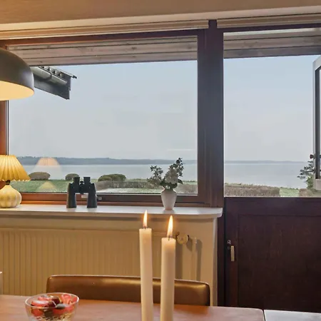 Unique Nature With Panoramic Water Views Feriehus