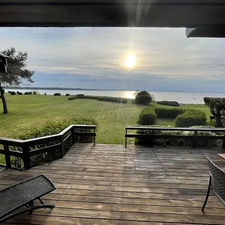 Unique Nature With Panoramic Water Views Hébergement de vacances Ølsted
