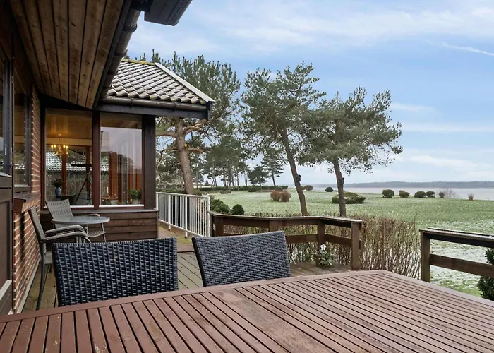 펜션 Unique Nature With Panoramic Water Views *