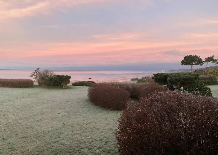 Unique Nature With Panoramic Water Views Ølsted